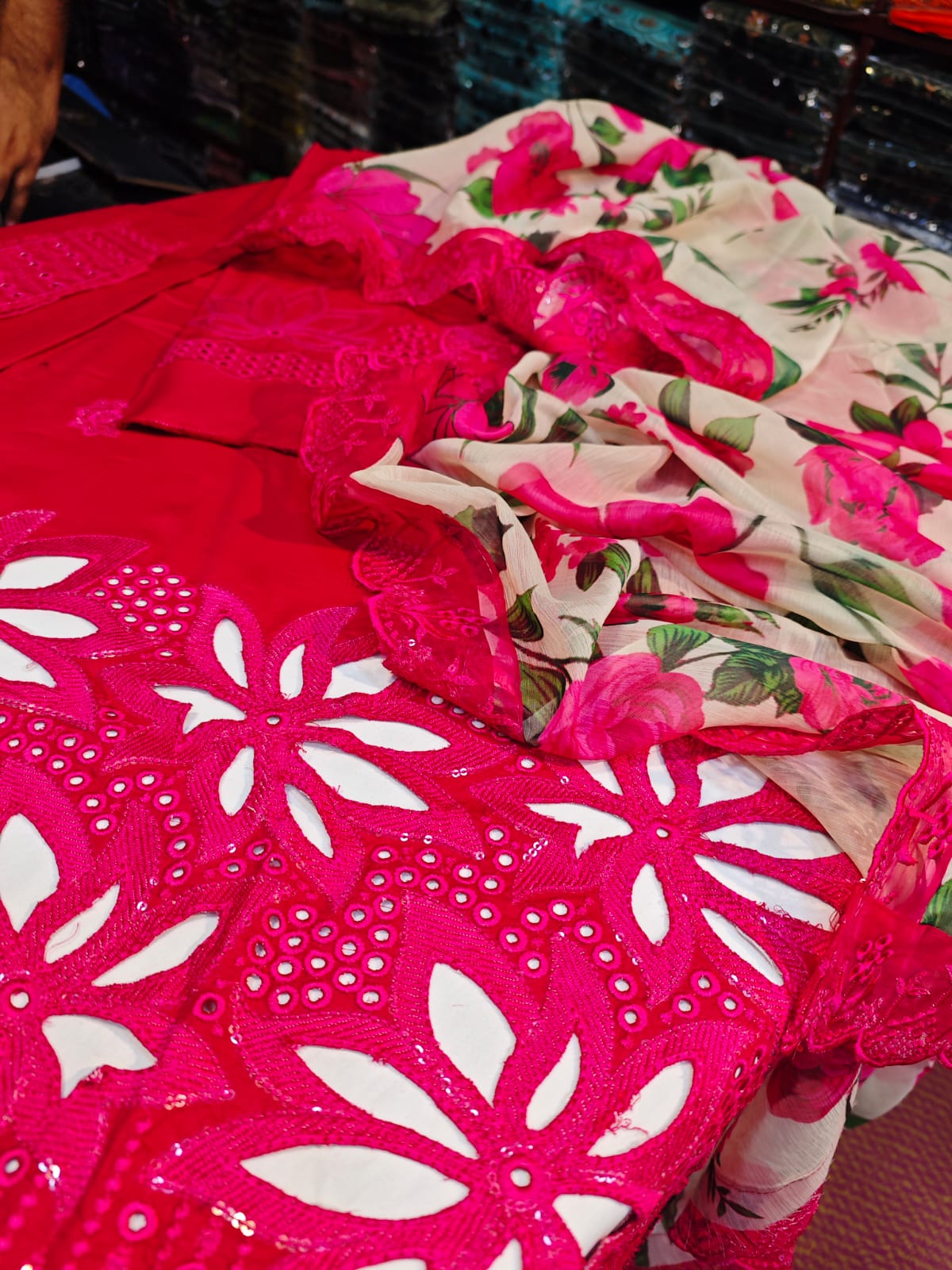 Lazer cut chicken Kari