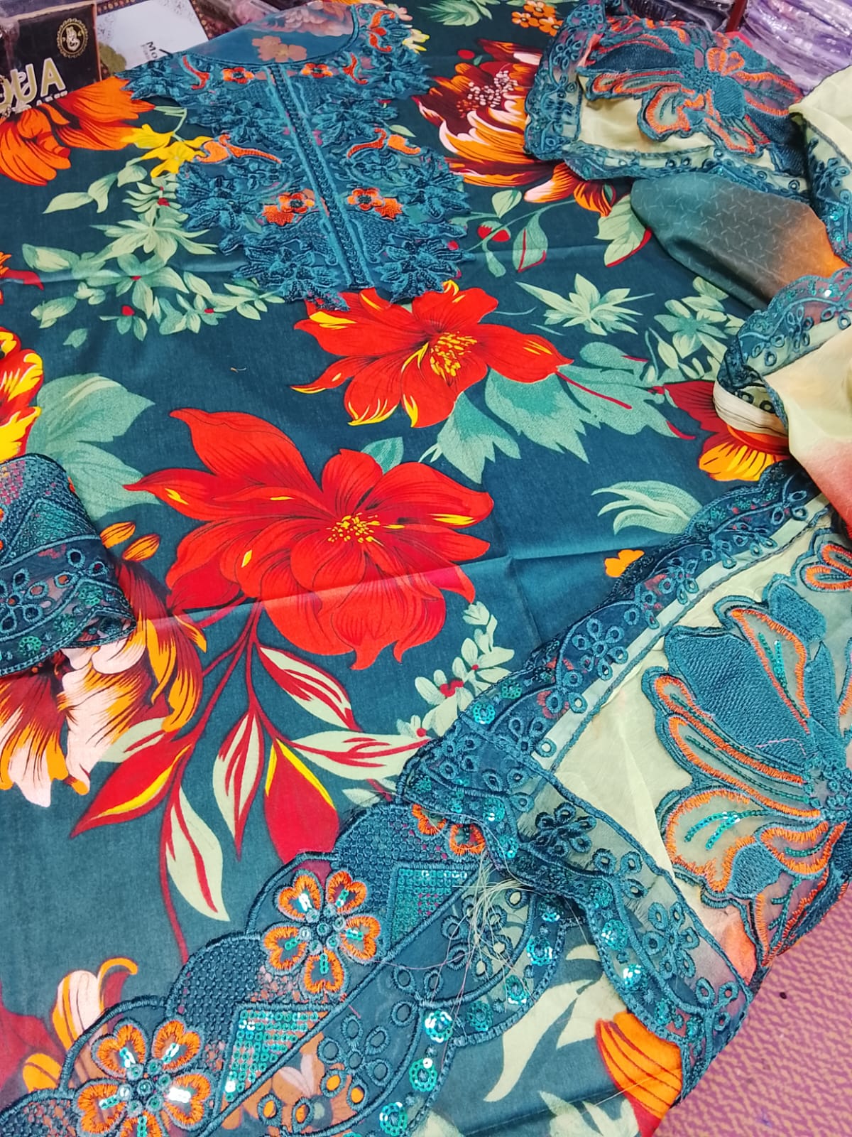 Iznik DC-101 - Danish Cloth