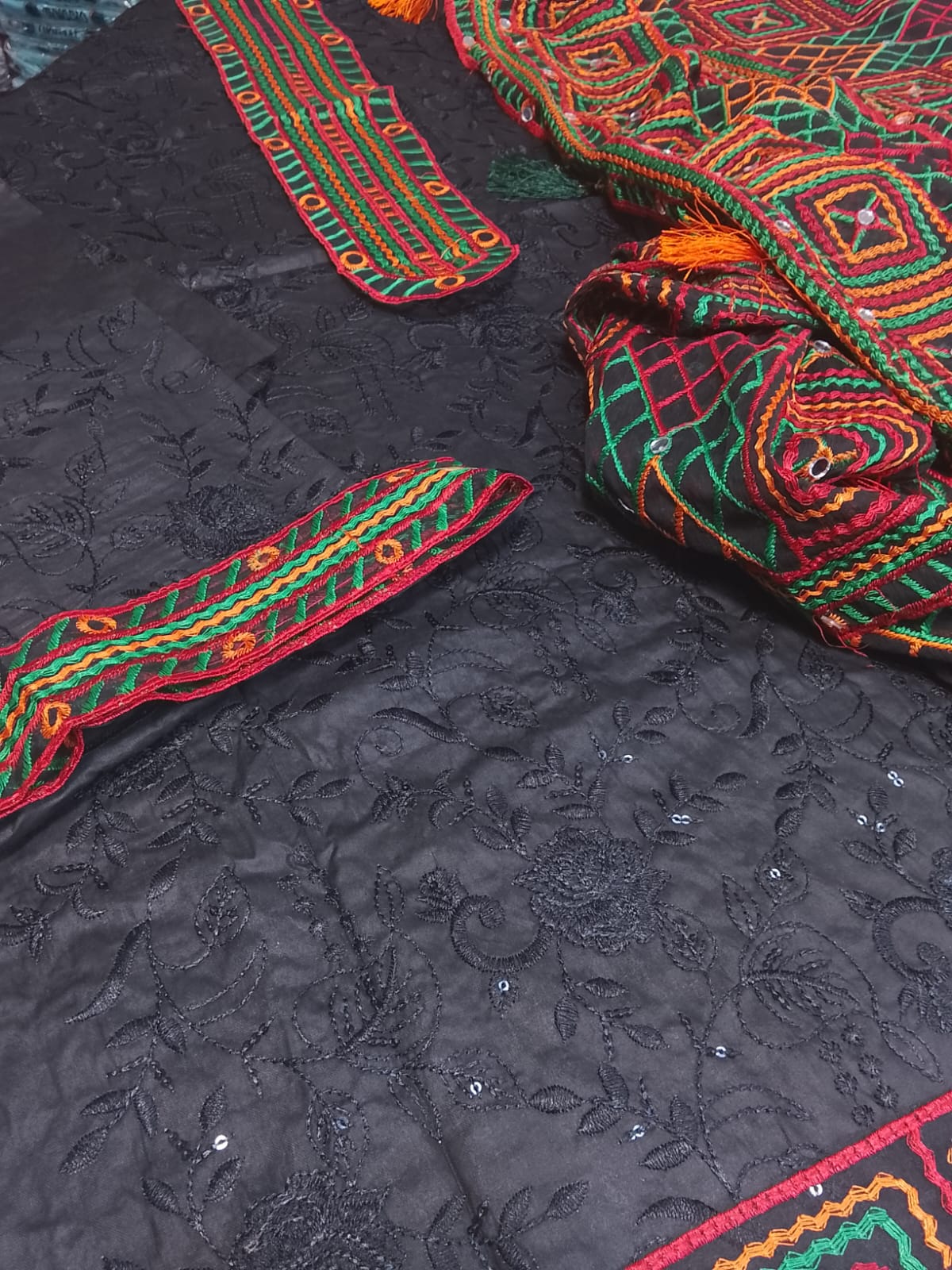 Phool kari - Danish Cloth