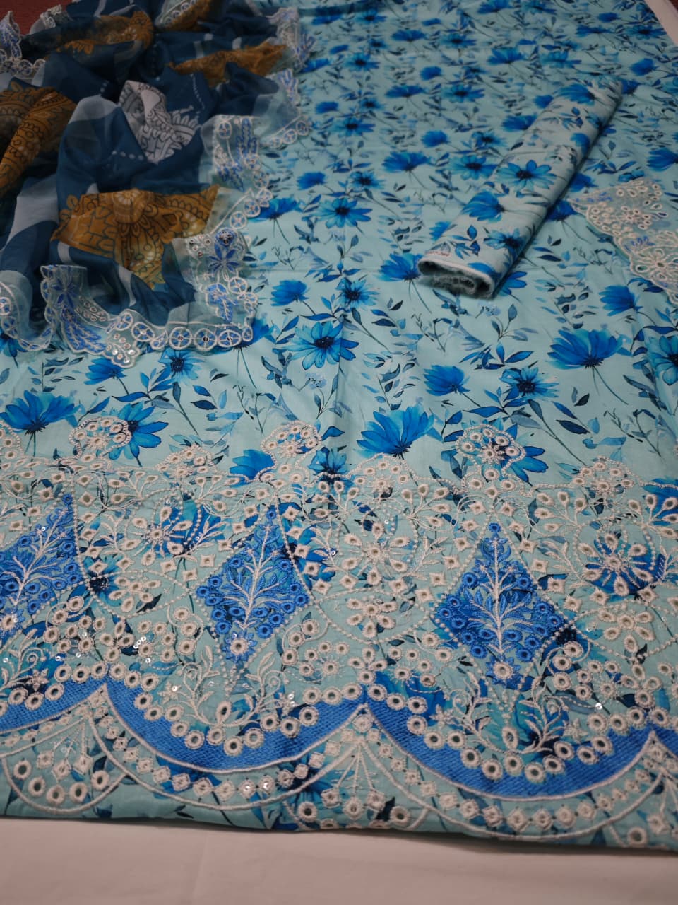 Tawakal lawn chicken Kari - Danish Cloth