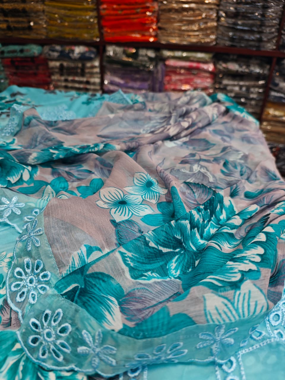 Iznik Eid Collection - Danish Cloth