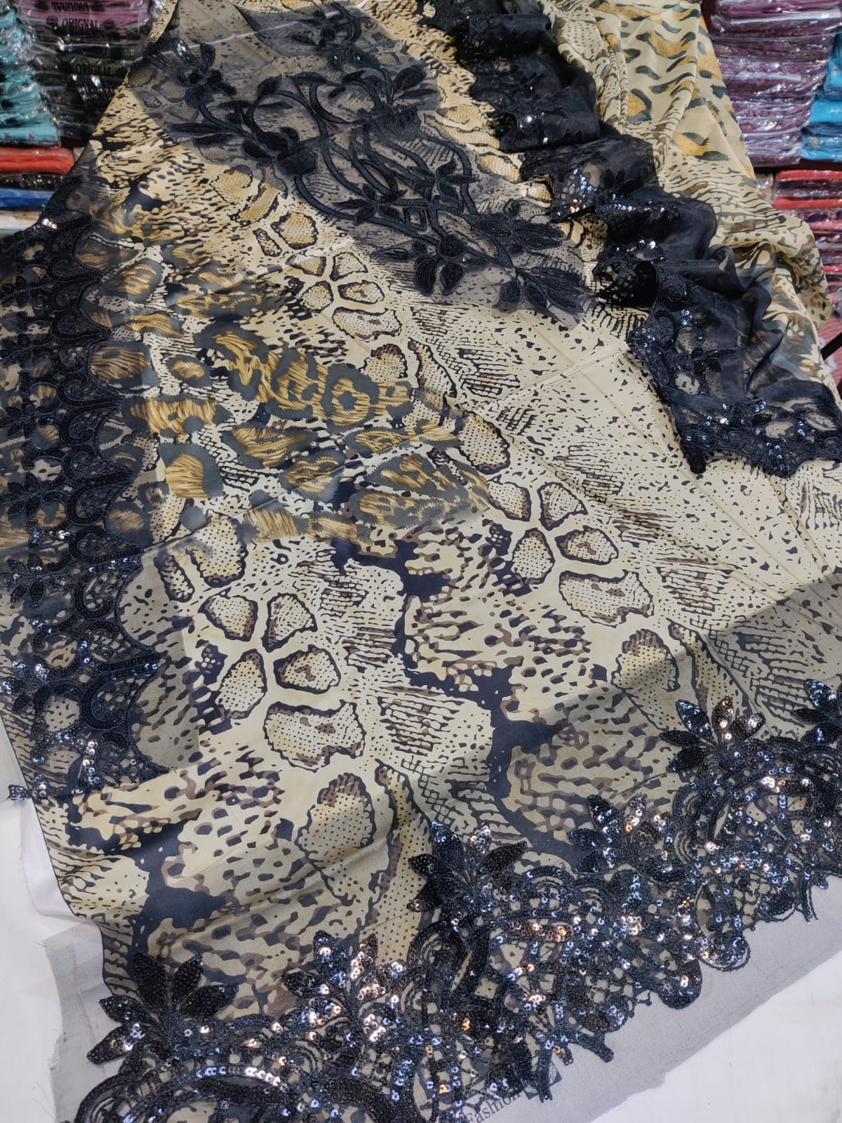 Snake skin - Danish Cloth