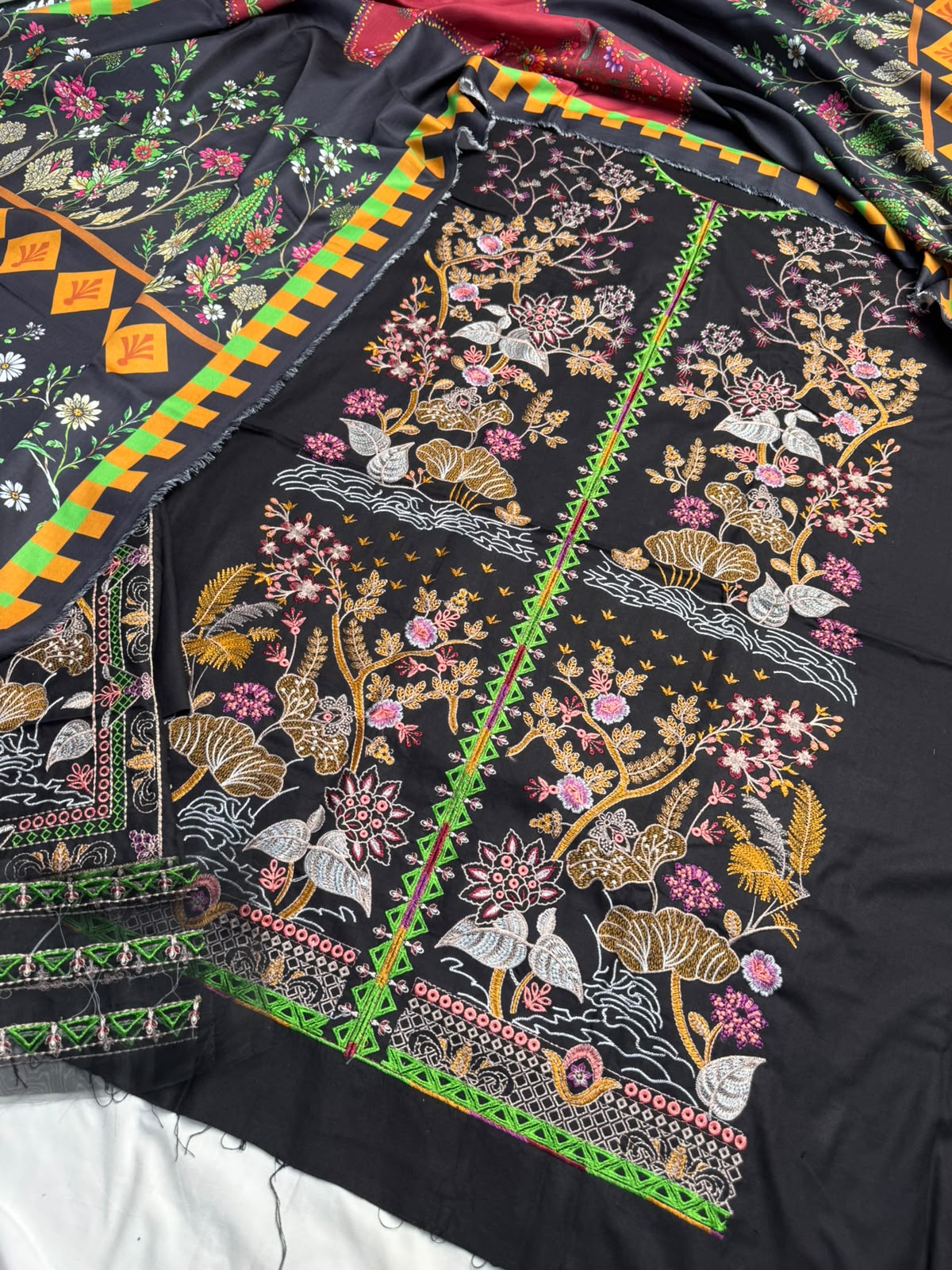 ETHNIC DHANAK