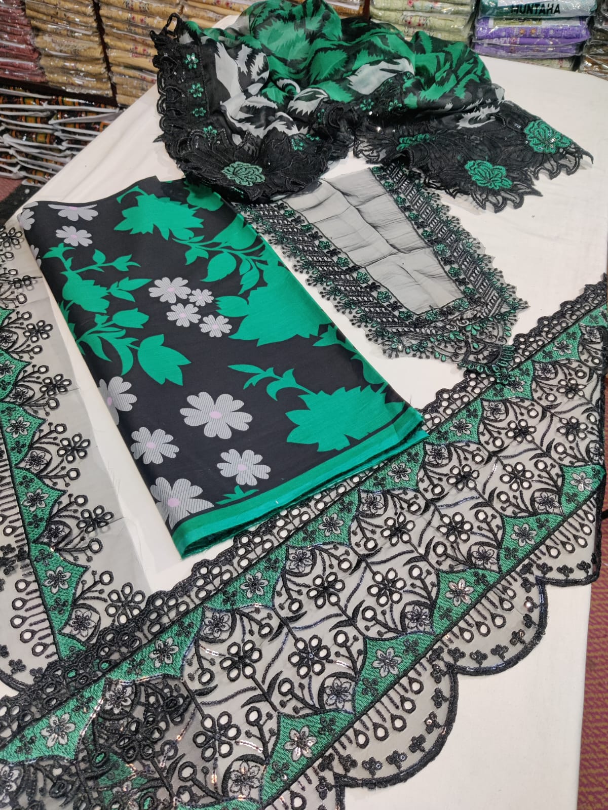 Ramsha green naba