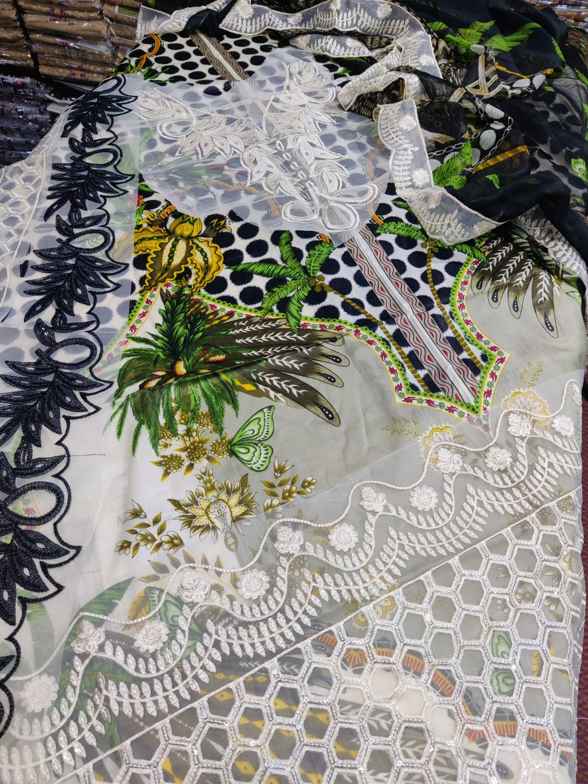 Danish Cloth Maria.b tree new fashion accessory with intricate design, showcasing detailed craftsmanship and elegant style.