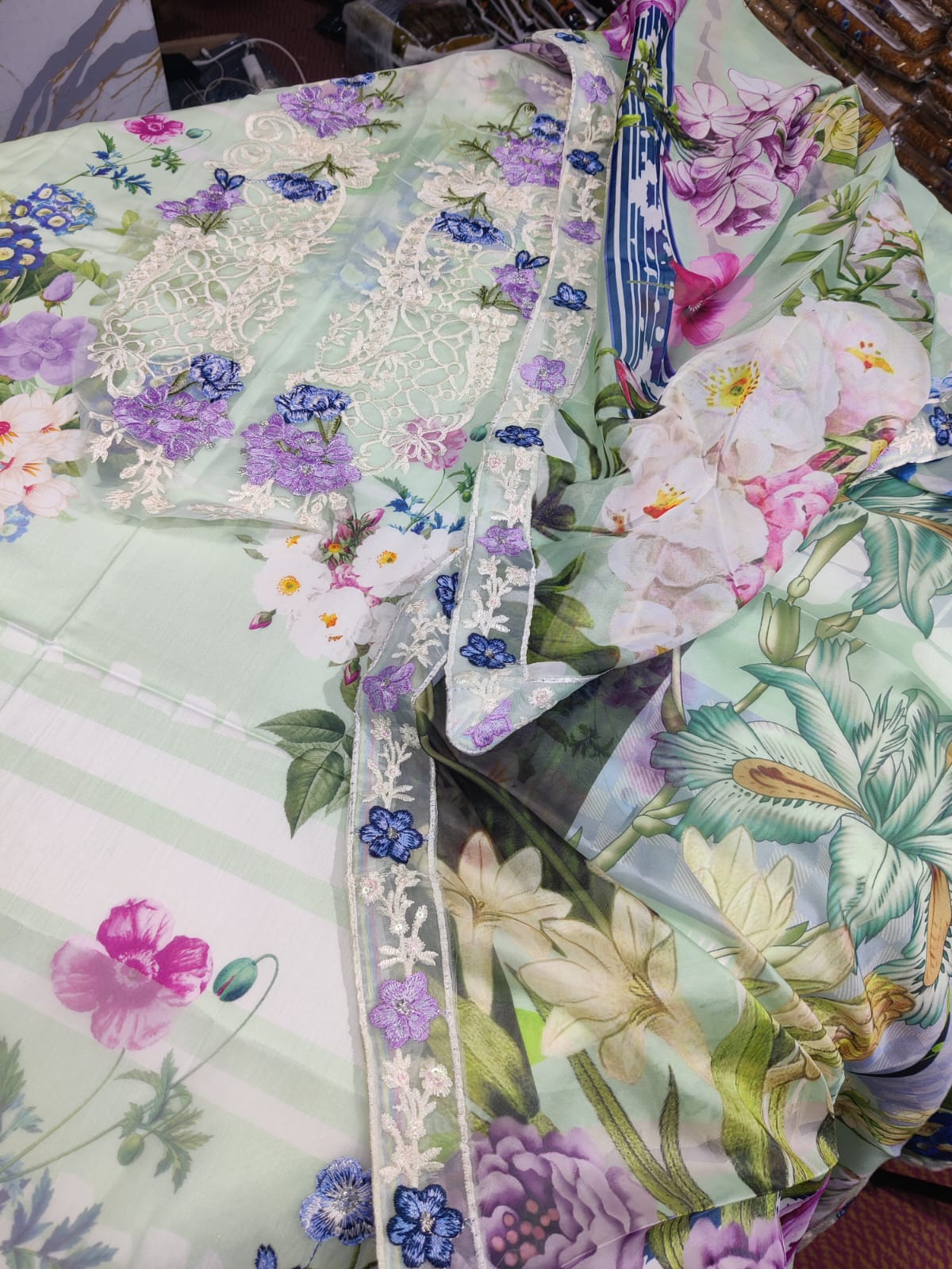 Elaf Silk